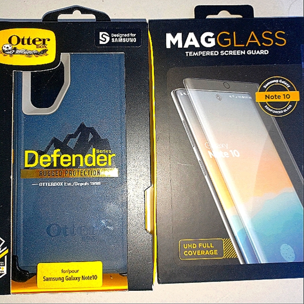 Otterbox Defender case and MagGlass tempered screen protector (never used)